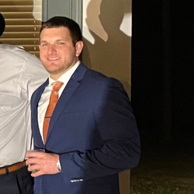 Cool_Whip13's profile picture. #GatorNation #UFGators It's not about the cards you were dealt, but how you choose to play the hand