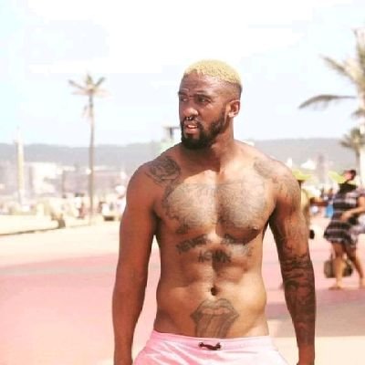 Mzansi's male str!pper Siya who charges R3 000 per service rubbishes broke claims