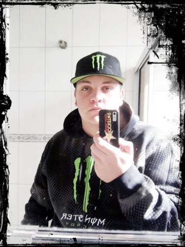 Eu sei quem trama e quem ta comigo ♪