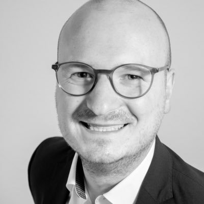 nilsfshr's profile picture. TV-Journalist