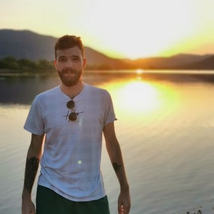 Leyo_M's profile picture. 