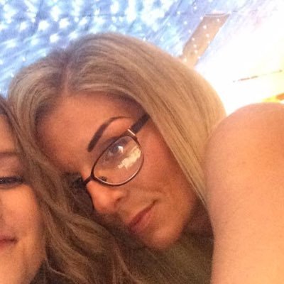 NG8 original, CaffyB1980, queeniebbybby, Aries ♈️ Glass half full kinda gal 🥃 Positivity ALWAYS!😇 Muay Thai trained, amateur mechanic 👩🔧 total Geek 🤓