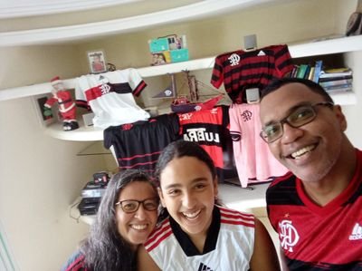 Casado,Católico,Flamenguista, Capixaba morador de Cariacica-Sede! Vamos Flamengo!!😁😁