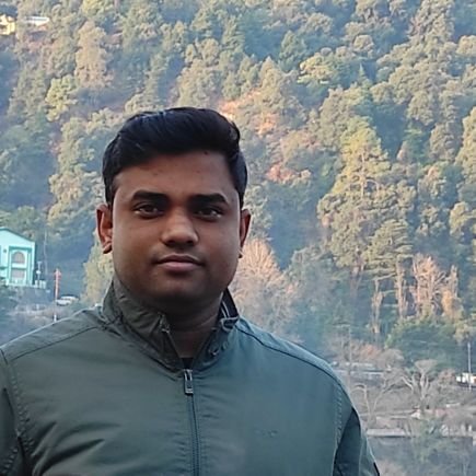 jeevraghav's profile picture. engineer 👨‍💻  Javascript & Golang ❤