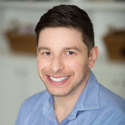 PeterLorenco's profile picture. Chatting about marketing and life. 9-5: Marketing stuff. #5-9: Raising 2 kiddos.