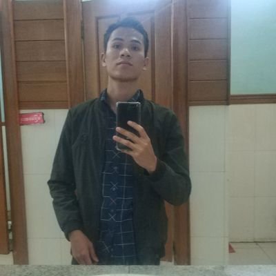 Phyomoekyaw2's profile picture. 