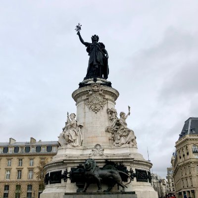 This account is to show beautiful current pictures of Paris, the City of Fragrance & Romance, especially Champs Elysees & around. For those who love Paris.