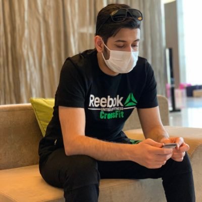 Sina_Hbn_'s profile picture. The World Is Mine 🌎 | Financial Advisor 📊 | Marketing Coach 📈 | MIB Graduated 👨🏻‍🎓 | Investor 💸 💰 | Married 👩‍❤️‍👨💍❤️