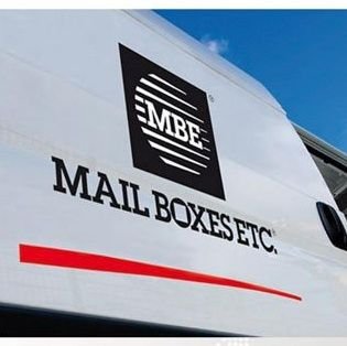 Mail Boxes Etc. ofrecemos globalmente #envíosinternacionales #envíosnacionales #paquetería #mensajería #couriers #direcciónpostal #diseñografico   mbe224@mbe.es