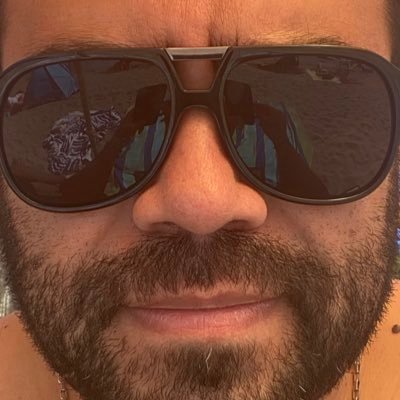 manguzdia's profile picture. 