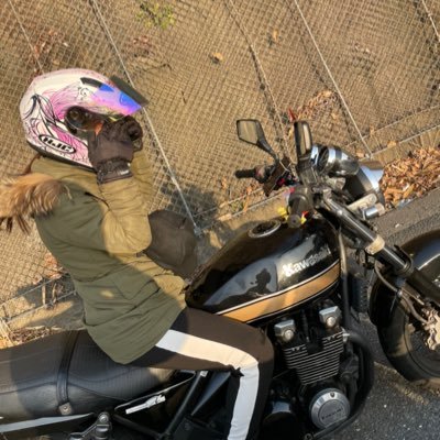 #みゆヤン💕関西のその辺🧚♂️✨ゼファーχ、シグナス✨like⇒ブンブンバイク🏍/👂🏻ピアス👂🏻/派手髪👩🦳など・・・🙄🙌 ♡♡♡♡♡