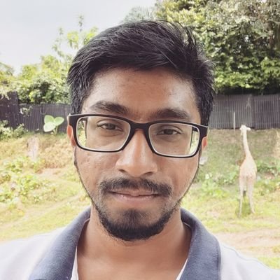 EswaranRovin's profile picture. Level 32 Homosapien. An Eccedentesiast. Manners Maketh Man.