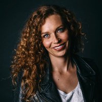Roxanne Stone (@roxyleestone) 's Twitter Profile