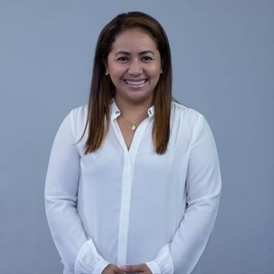 👩‍💻|Salvadoreña de corazón 🇸🇻| emprendedora.