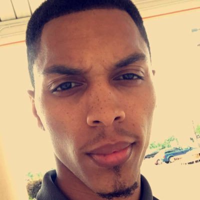 TheHawkeye_'s profile picture. 