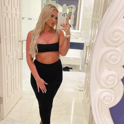 briannasilva_xo's profile picture. love urself