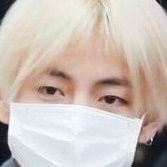 taekblogs's profile picture. ㅤ    ㅤㅤーㅤ 𝗍𝖾𝗍𝖾ㅤ ﹆ㅤ·ㅤ 김 ㅤ  𝖻𝗈𝗒  ㅤ૭