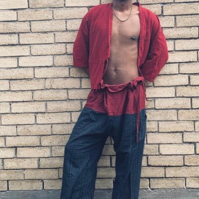 DanielBarreraXX's profile picture. black dude who loves everyone