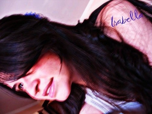 IsabellaNannda's profile picture. A persistência é o caminho do êxito!!! =)