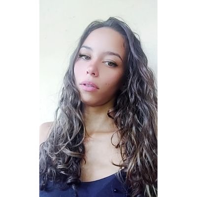 Sou feita de cicatriz e gratidão. ✨❤ 
     ❤️Meuuh Menino Angelo Pyetro ❤️
número:21997599283