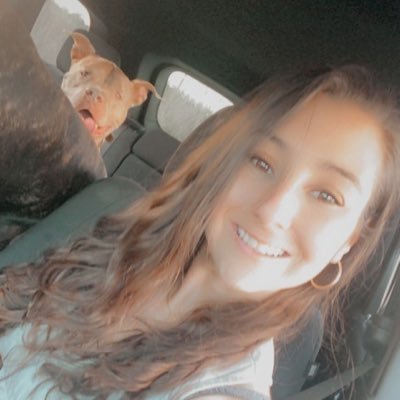 chels_leighann1's profile picture. Your smile is your logo, your personality is your business card, how you leave others feeling after having an experience with you becomes your trademark. 💕