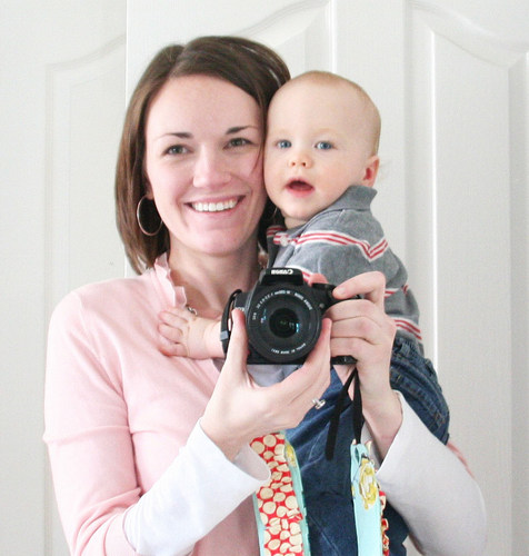 cluckclucksew's profile picture. Mother of 2 who loves quilting, gardening, blogging, diet dr. pepper, donut holes, family time, and sleeping (but doesn't do it nearly enough).