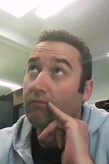 Newbie online entrepreneur, high school teacher and father of two amazing daughters. mi twitter casa su twitter casa :)