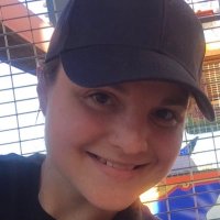 Beth Lebond (@nisdraptorpe) Twitter profile photo
