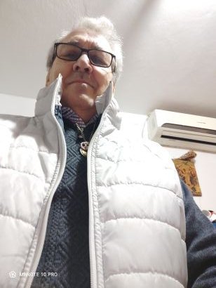 Florin45296435's profile picture. 