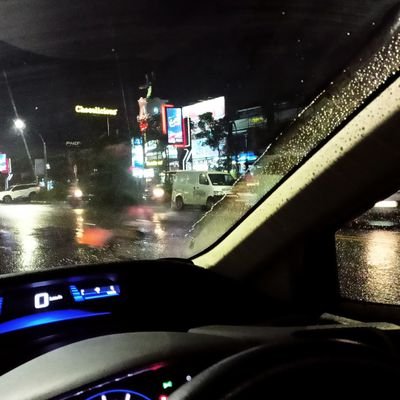 dloadingO1's profile picture. not