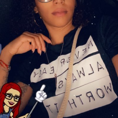 Ley_Ase's profile picture. GOD First! JESUS is Love •🦋💜🌻Queen