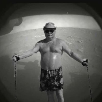 tomzaqq23's profile picture. 