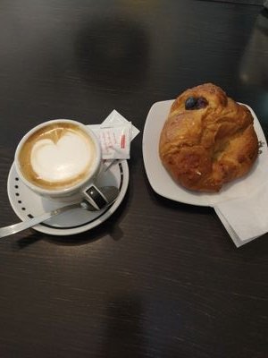 Frances78462650's profile picture. felicità