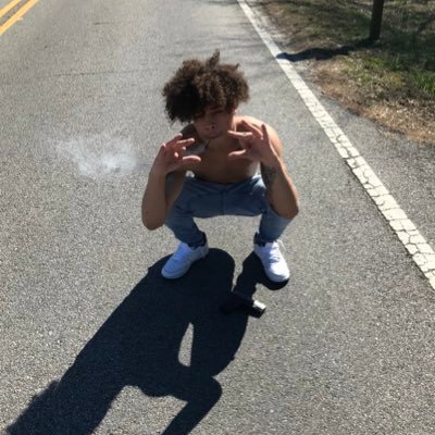 don’t be scared to speak 😋😂 wanna impress me ? show me sum I ain seen before 😝