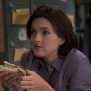 oliviabensonsgf's profile picture. mariska hargitay is sexy | cabenson and eo ruin my life