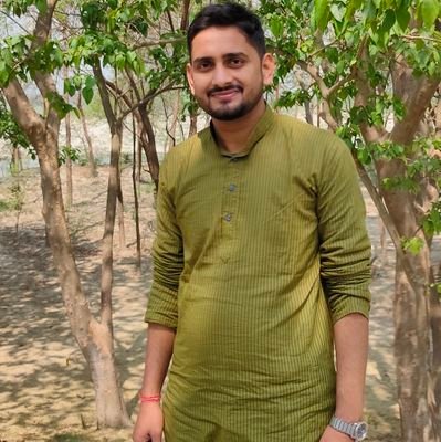 divylok's profile picture. #indiaFirst||#Banker |Blogger।Author।। optimist|| Tweets  are my personal views.