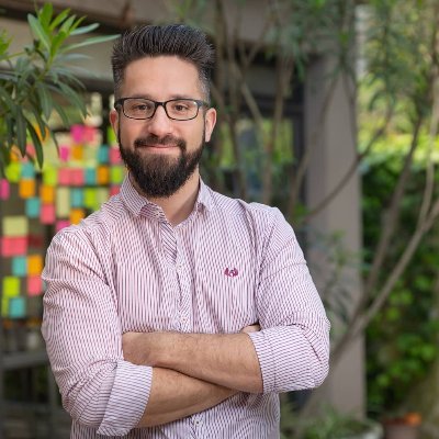 uxcharlie_'s profile picture. UX & Behavioral Designer | Speaker. Trabajo en @SantanderTec
