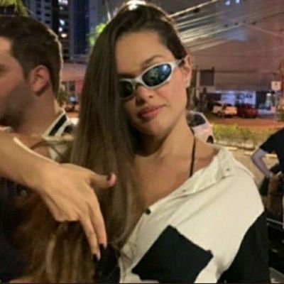 CAROLINE201399's profile picture. Uma sobrevivente do furacão Bastiões que destruiu o G3.  Ainda esperançosa pelo renascimento deles 😩🙏