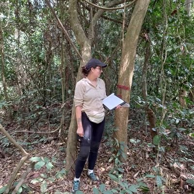 PhD candidate at University of Plymouth. Clipboard holder. Fan of trees. Studying tropical forest dynamics. All views my own. She/Her.