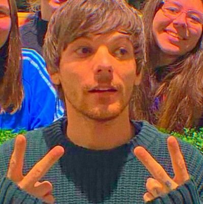 Don’t follow this account! follow @faerylou instead!