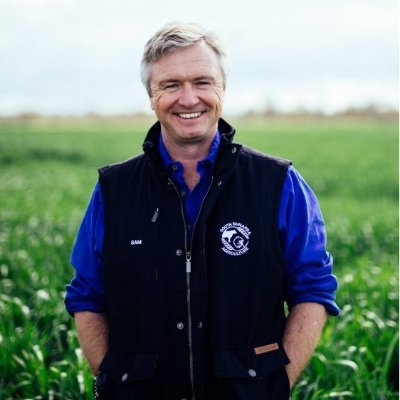 Melbourne born, farm manager at Mungindi. Agriculture is where you want to be for a worthwhile, meaningful career with endless scope, potential & possibility