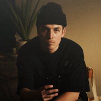 Logs (@logangrunow) 's Twitter Profile