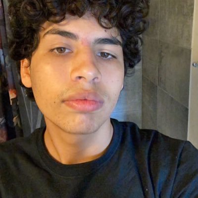 eromomacias's profile picture. 