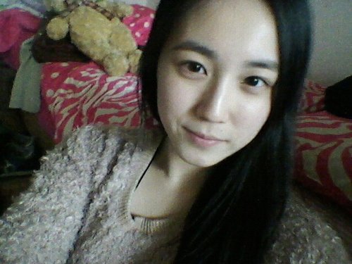 hyunji318's profile picture. 경영학을 전공하고 있는 꿈 많은 23살 입니다^^ 
제가 좋아하는 것은 음악/영화/드라마/여행/책/카페/맛집♥
선팔해주시면 100% 맞팔해드려요~!!