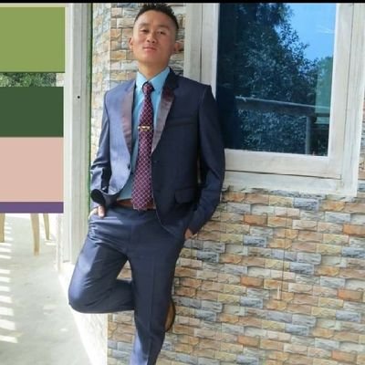 ManojSu78335330's profile picture. student