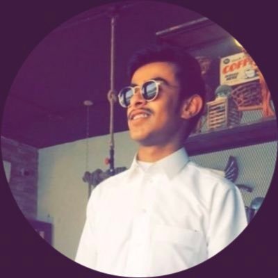 لا إله إلا الله وحده لا شريك له له الملك وله الحمد وهو على شيء قدير