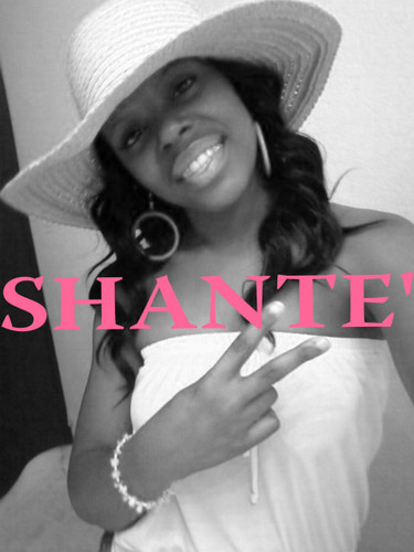 I'm 10+12*iM noT PefEct*i love laughter :) BAhahah!!! I'm as humble as a newborn..drama it don't involve me!! Loving my LIFE!!!!