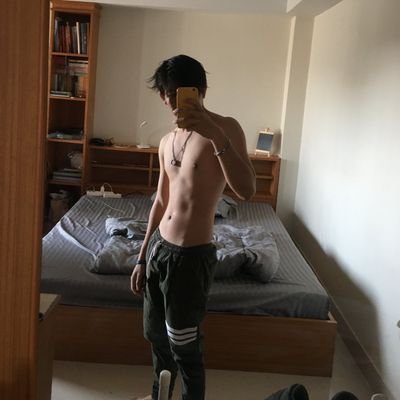 LiiFong69's profile picture. 