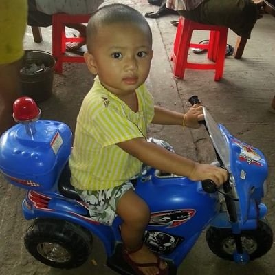 tzaw44's profile picture. ab