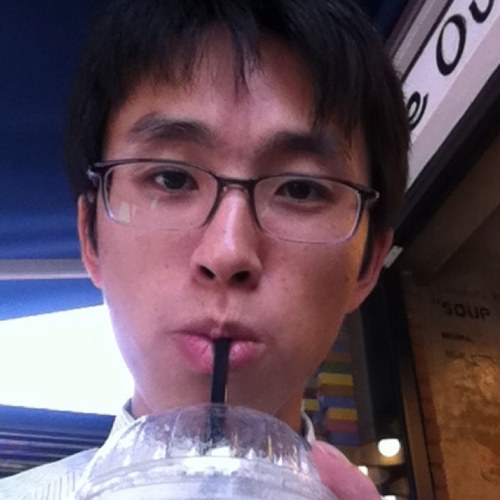 leekj14's profile picture. 난 이경진 넌?